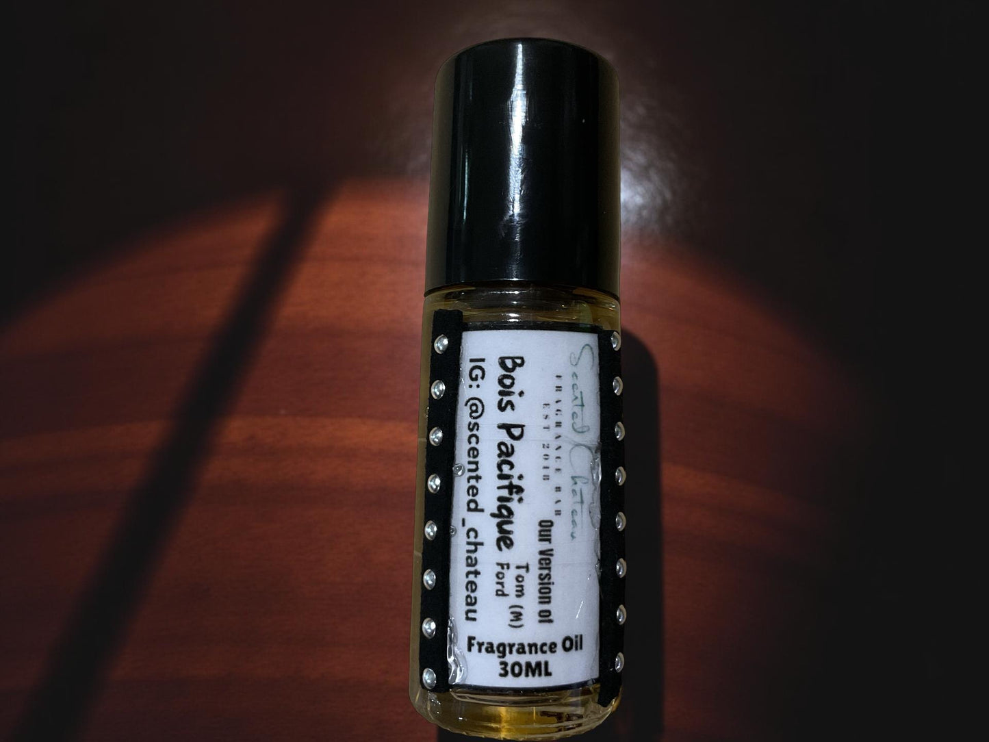 Bois Pacifique (Tom Ford Type) – Warm Woody Aromatic Men’s Body Oil | Scented Chateau Fragrance Bar